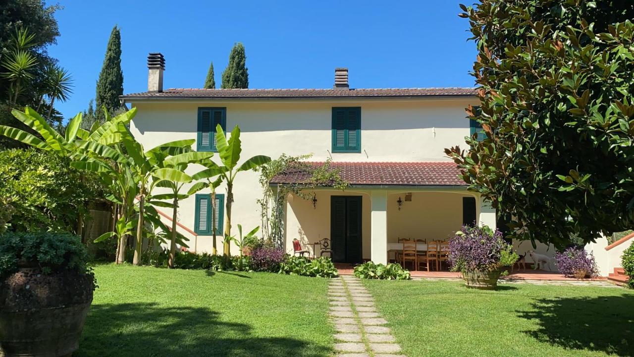 Casa Del Pino Bed & Breakfast Borgo a Buggiano Dış mekan fotoğraf