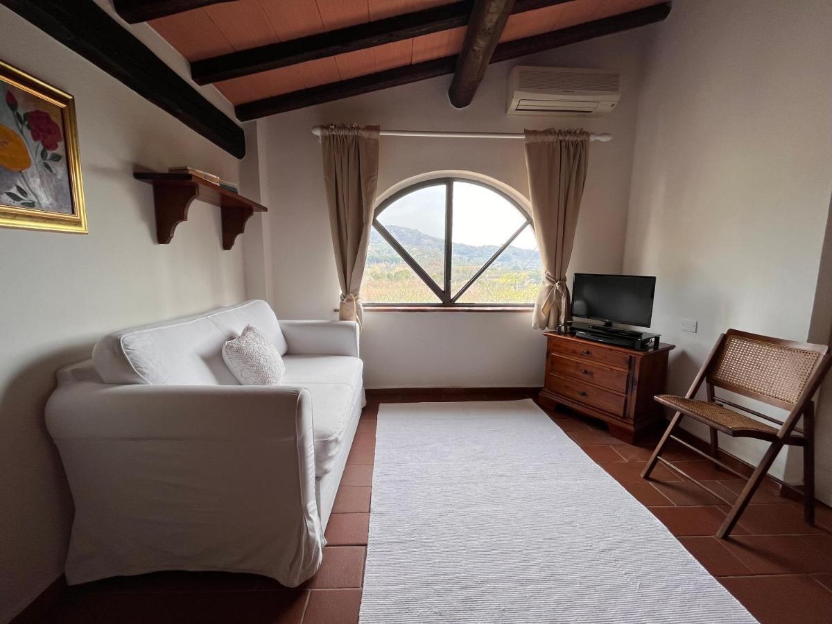Casa Del Pino Bed & Breakfast Borgo a Buggiano Dış mekan fotoğraf